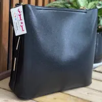 کیف دوشی زنانه بزرگ لبه چین کنف